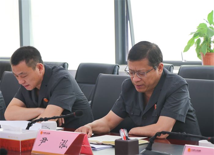 大冶法院召开“基层基础建设年”暨人民法庭工作推进会 (8).jpg 大冶法院召开“基层基础建设年”暨人民法庭工作推进会 (8).jpg