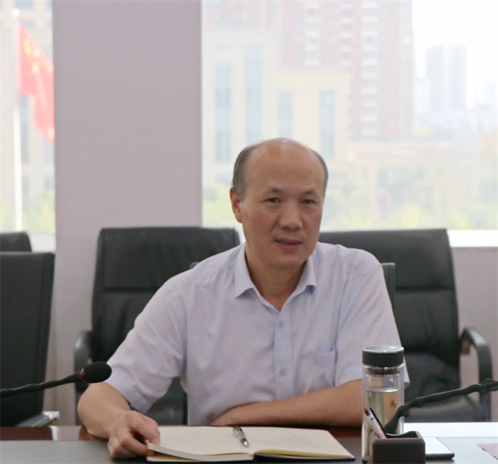 9月15日下午,黄石中院党组成员、副院长王军,审管办主任尹策等一行到大冶法院督办指导审判管理工作。大冶法院党组副书记、副院长黄宝明,党组成员陈新栋等参加活动。 (1).jpg 9月15日下午,黄石中院党组成员、副院长王军,审管办主任尹策等一行到大冶法院督办指导审判管理工作。大冶法院党组副书记、副院长黄宝明,党组成员陈新栋等参加活动。 (1).jpg